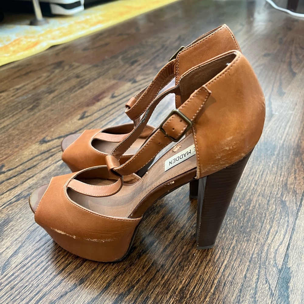 Steve Madden Platform Sandals - Picture 2 of 5